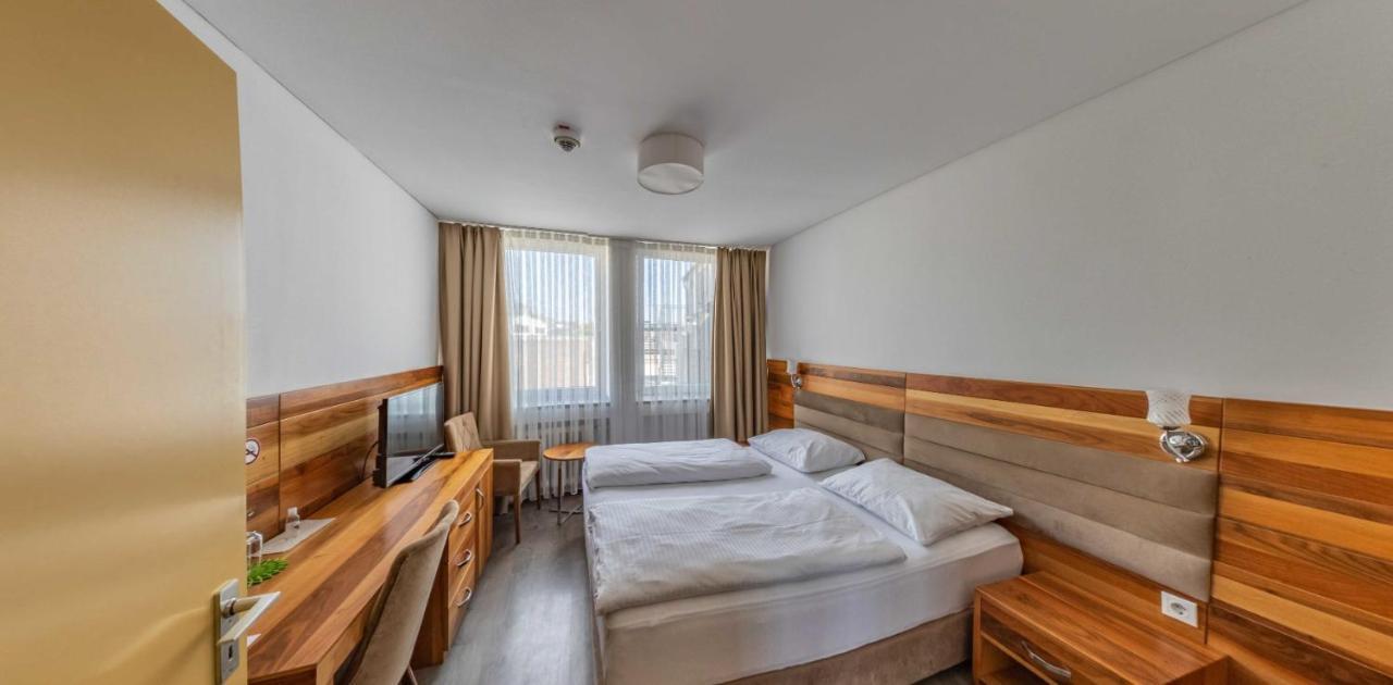 Hotel Bayrischer Hof Krefeld Zimmer foto