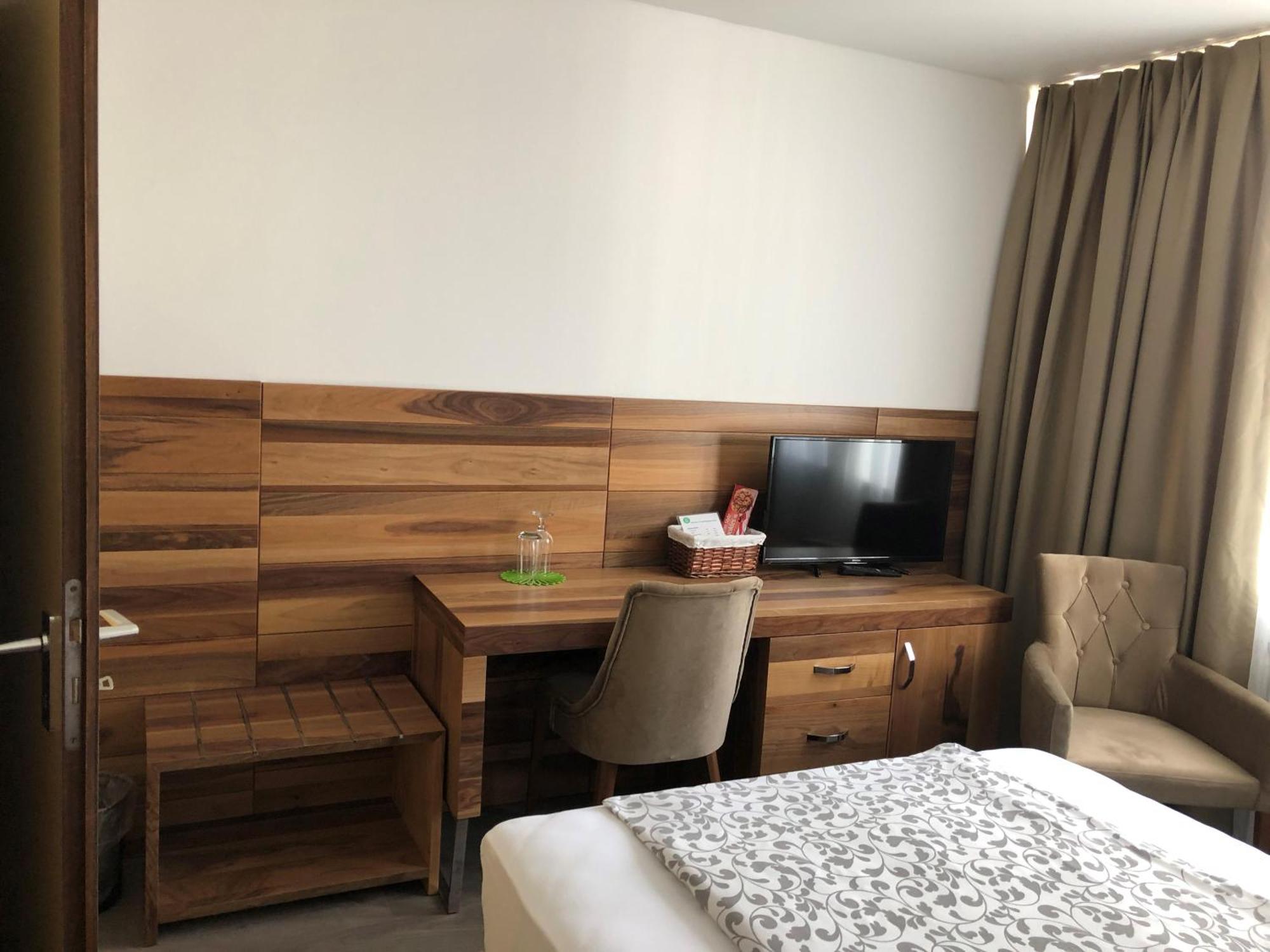 Hotel Bayrischer Hof Krefeld Zimmer foto